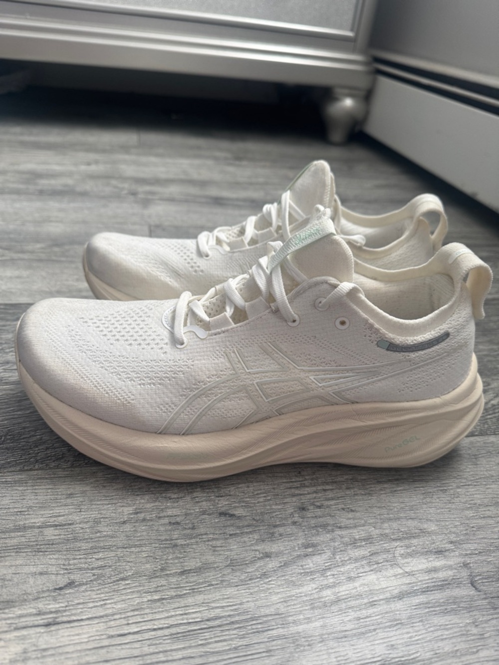 ASICS White Women's Neutral Running Sneakers - Picture 2 of 10